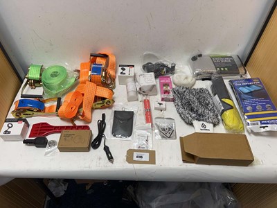 Lot 4705 - Car accessories to include ratchet straps,...