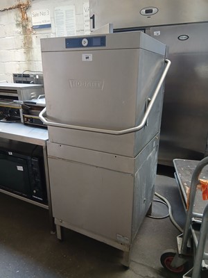 Lot 303 - 61cm Hobart AMXXS Lift top pass through dish...