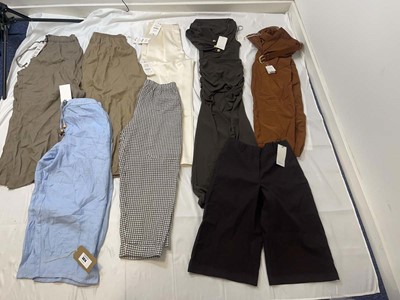 Lot 3814 - Zara & Sister Companies clothing