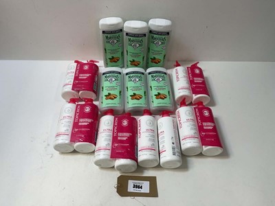 Lot 3964 - Shower gel and moisturiser by Le Petit...