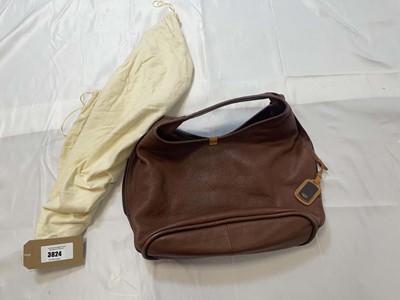 Lot 3824 - Ugg large handbag in brown (signs of wear)