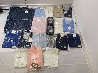 Lot 3894 - GANT clothing