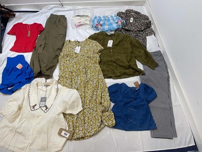 Lot 3895 - Clothing to include Sea Salt Cornwall, Oliver...