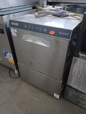 Lot 493 - 58cm Maidaid C525WS drop front washer
