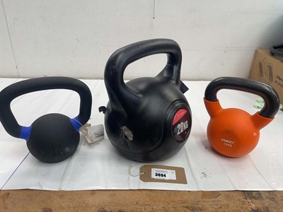 Lot 3694 - 20kg and 2 12kg kettlebells