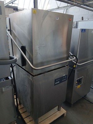 Lot 535 - 62cm Maidaid C2035WS lift top pass through...