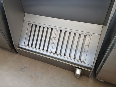 Lot 539 - 120cm stainless steel extraction hood with...