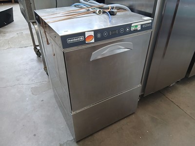 Lot 547 - 60cm Maidaid C525WS under counter drop front...