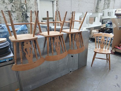 Lot 582 - 4 matching wooden dining chairs