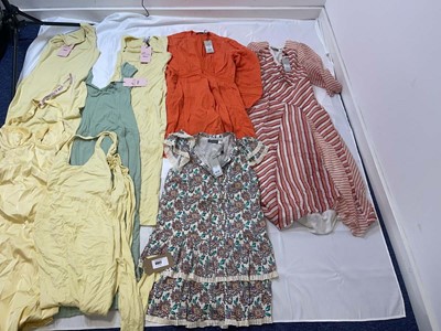 Lot 3927 - Oh Polly & Mint Velvet clothing