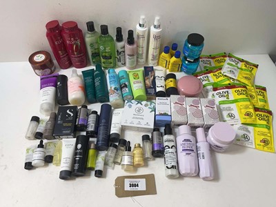 Lot 3984 - Selection of haircare products including Aveda,...