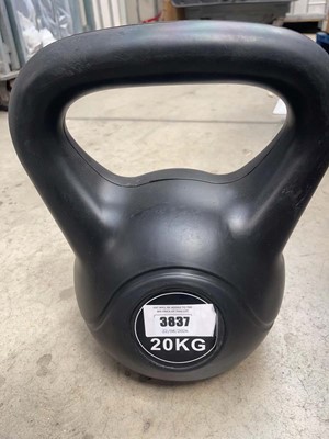 Lot 3837 - 20kg kettlebell