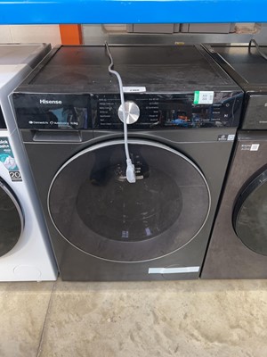 Lot 2100 - Hisense 10.5Kg washing machine in black finish