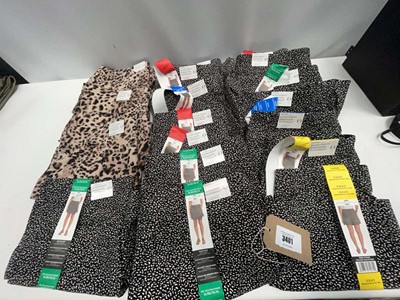 Lot 3401 - 19x Mason & Belle animal print skorts