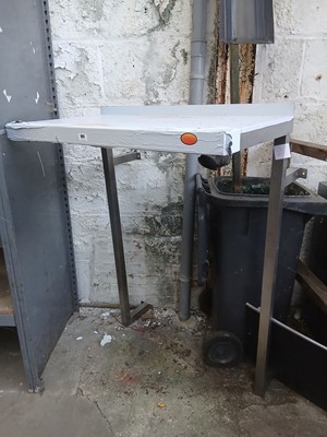 Lot 601 - 90cm stainless steel over-oven shelf