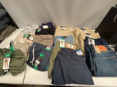 Lot 3403 - 20x mixed trousers Scott Barber, Levi Strauss,...