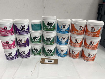 Lot 3848 - NutriPaw Calming treats, Pre Pro & Post Biotic...