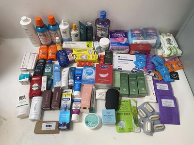 Lot 3995 - Selection of medical and dental products...