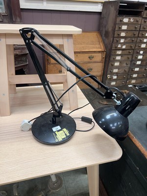 Lot 88 - An angle poise lamp