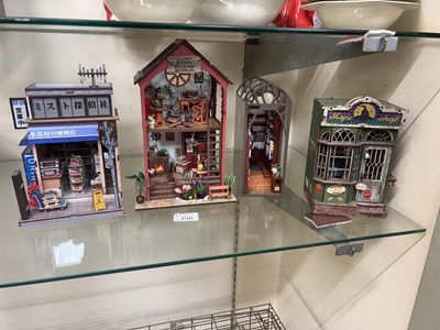 Lot 350 - Four decorative book nooks