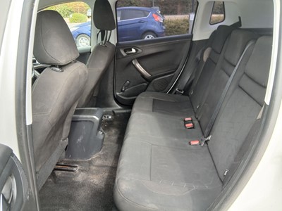 Lot 4004 - (GY14 TXT) 2014 Peugeot 2008 Active E-HDI...