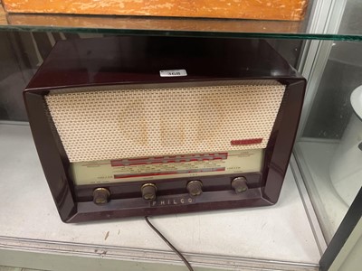 Lot 368 - A vintage Bakelite cased Philco One-O-Two...