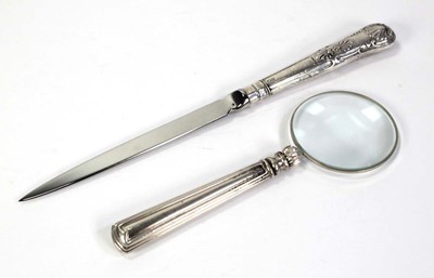 Lot 223 - A silver mounted magnifying glass, maker HE...