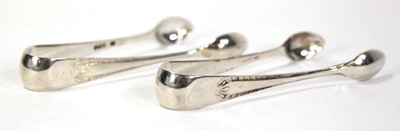 Lot 225 - Two pairs of silver sugar nips, Viners,...