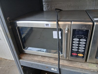 Lot 672 - Snackmate Samsung microwave oven