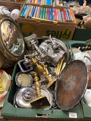 Lot 441 - A tray of various metalwares to include trays,...