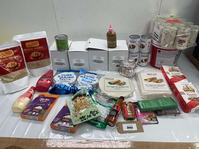 Lot 3865 - 2 bags of Pantry food including Chocolate...