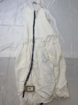 Lot 3953 - Oddmuse linen mix dropped waist maxi dress in...