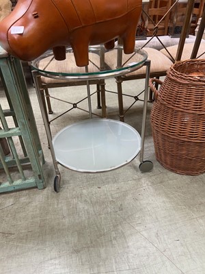 Lot 109 - A circular glass and metalwork tea trolley