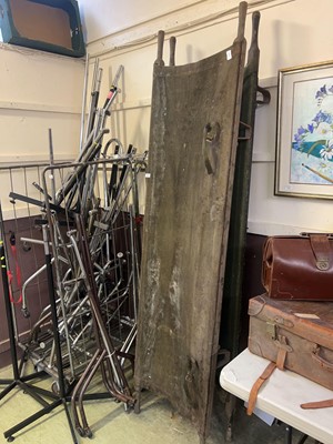 Lot 130 - Two vintage stretchers