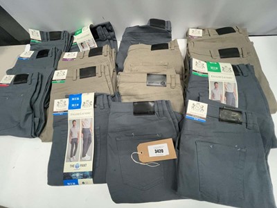 Lot 3420 - 15x English Laundry trousers blue, brown