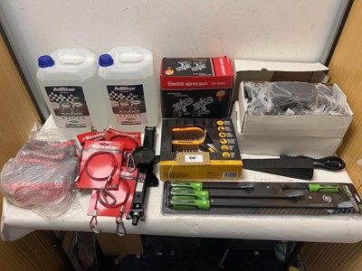 Lot 4747 - Tools and DIY items to include Adblue cartons,...
