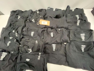 Lot 3423 - 21x Kirkland t-shirts- Black