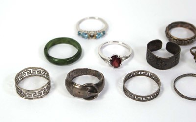Lot 801 - A group of silver, base metal and other dress...