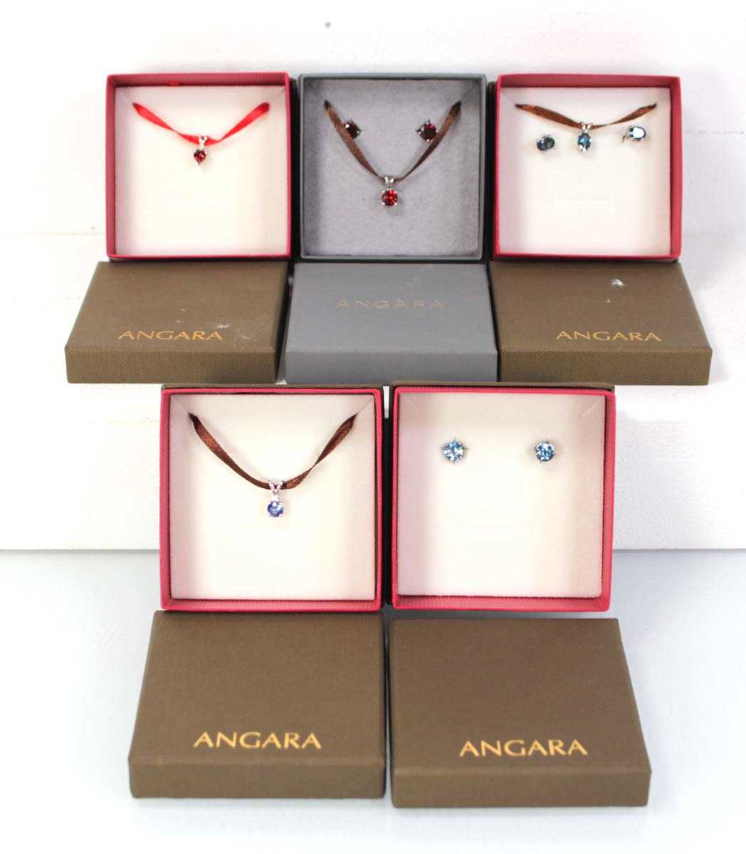 Lot 803 - A group of Angara jewellery comprising a 14ct...