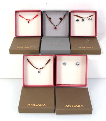 Lot 803 - A group of Angara jewellery comprising a 14ct...