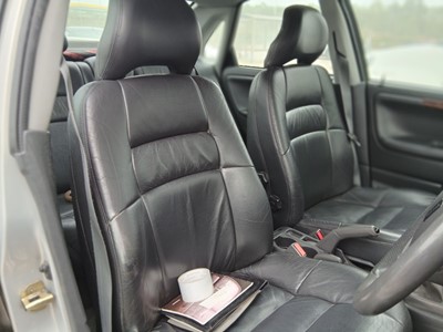 Lot 4006 - (R816 TRH) 1998 Volvo S40 T4 CD 4-door saloon...