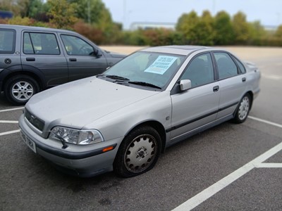 Lot 4006 - (R816 TRH) 1998 Volvo S40 T4 CD 4-door saloon...