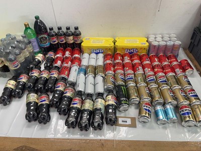 Lot 3886 - 2 bags of drinks including Pepsi, Kombucha,...
