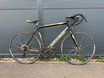Lot 4024 - Carrera TDF racing bike