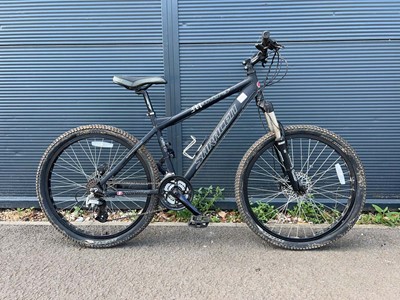 Lot 4044 - Saracen mountain bike