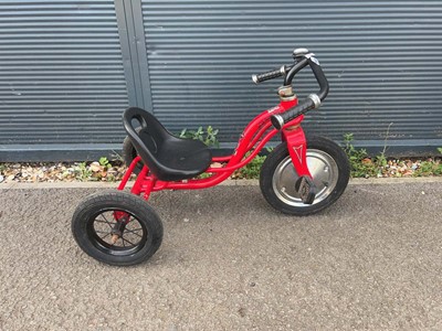 Lot 4064 - Schwinn children's pedal tricycle