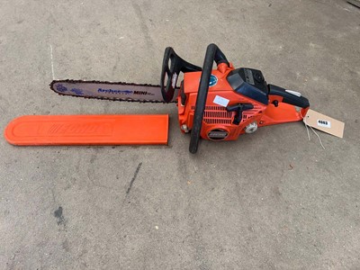 Lot 4083 - Echo petrol chainsaw