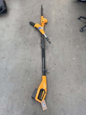 Lot 4111 - Stiga cordless hedge cutter plus battery