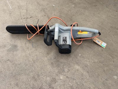 Lot 4115 - Titan 240v electric chainsaw