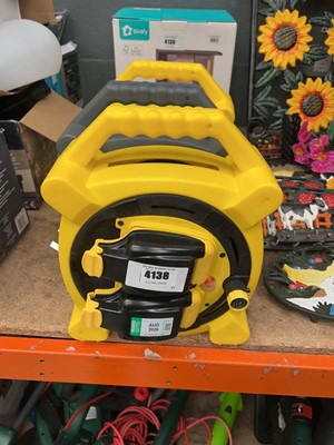 Lot 4138 - 3 outdoor extension leads